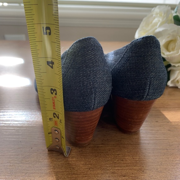 Clarks Artisan Denim Peep toe pumps - Picture 3 of 4